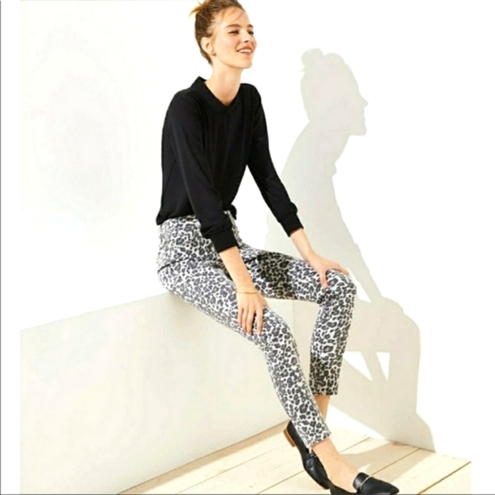 LOFT skinny curvy leopard print jeans. SZ 24 NWT